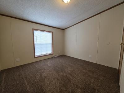 Photo 2 of 13 of home located at 525 Red Beech Drive Flint, MI 48506