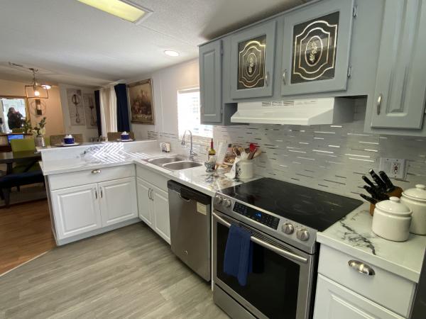 2001 SKYO HS Mobile Home