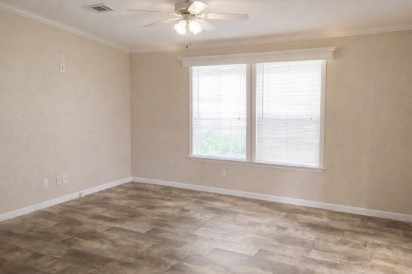 2016 Skyline 4802 Mobile Home