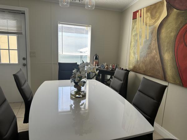 2000 Jacobsen NA Mobile Home