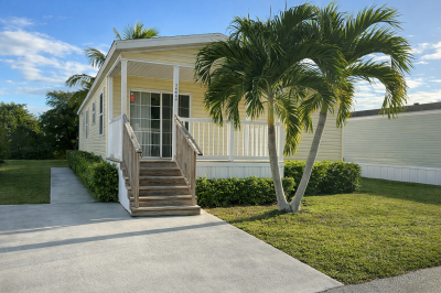 Mobile Home at 34483 SW 188th Way Homestead, FL 33034
