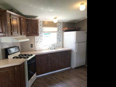 Photo 5 of 8 of home located at 5702 Angola Rd. #9 Toledo, OH 43615