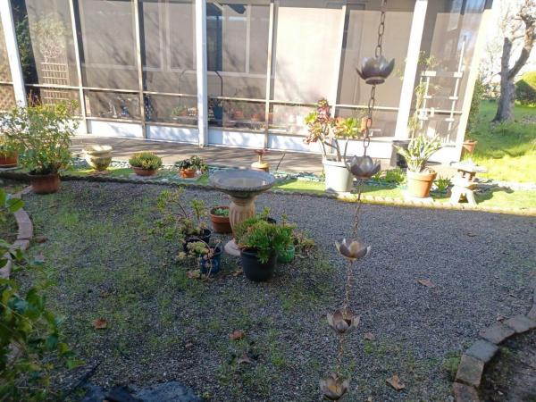 1980 Lakewood Manufactured Home