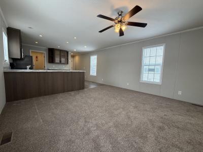 Photo 2 of 6 of home located at 25204 Carmel Woodhaven, MI 48183