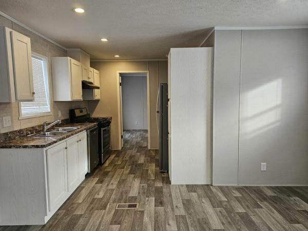 Photo 1 of 2 of home located at 6032 Masters Avenue Lot Ma6032 Saginaw, MI 48604