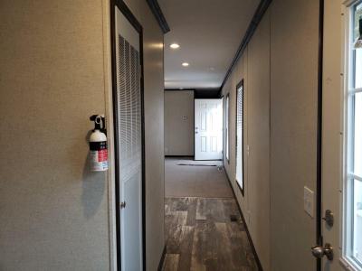 Photo 5 of 7 of home located at 1265 Chateau Monroe, MI 48161