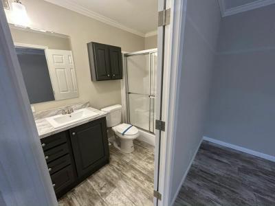 Photo 4 of 34 of home located at 10201 W Beaver St #183 Jacksonville, FL 32220