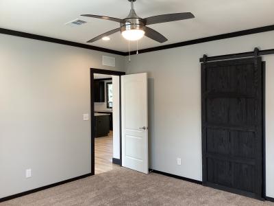 Photo 4 of 12 of home located at 311 Silver Spur Dr New Braunfels, TX 78130