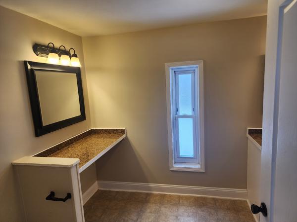 1985 Friendship Mobile Home