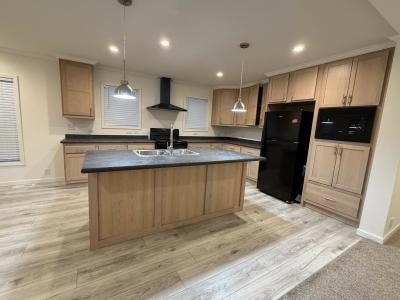 Photo 4 of 8 of home located at 1813 Knollwood Bend Ypsilanti, MI 48198