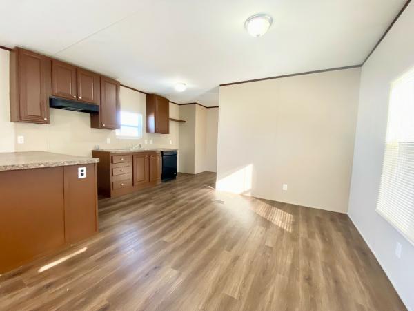 2013 CLAYTON Mobile Home