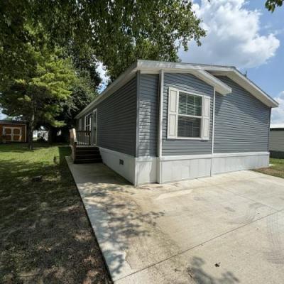 Mobile Home at 2800 West Memorial Drive #0214 Muncie, IN 47302