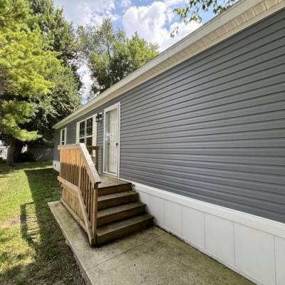 Photo 4 of 40 of home located at 2800 West Memorial Drive #0214 Muncie, IN 47302