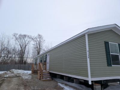 Mobile Home at 4134 Riverview Circle Mount Clemens, MI 48043