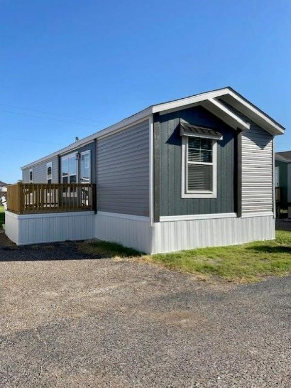 Photo 1 of 2 of home located at 702 S Clarkwood Road #206 Corpus Christi, TX 78406