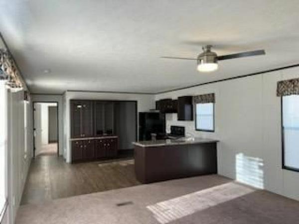 2021 Redman Homes Redman Advantage II Mobile Home