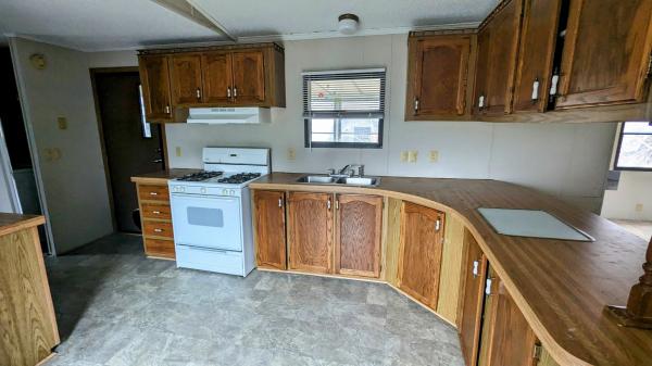 1988 Sterling Corp Mobile Home For Sale