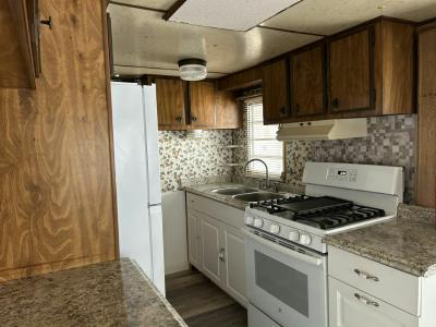 Photo 4 of 13 of home located at 38651 Tarr Drive T8 Zephyrhills, FL 33540