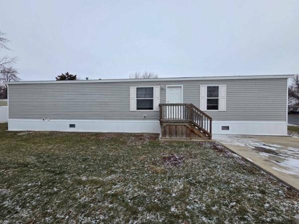 2021 RFN16649BFC1  Home