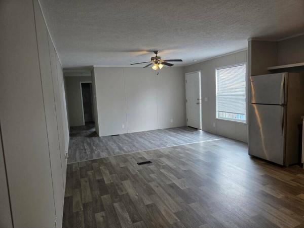 2021 RFN16649BFC1  Home