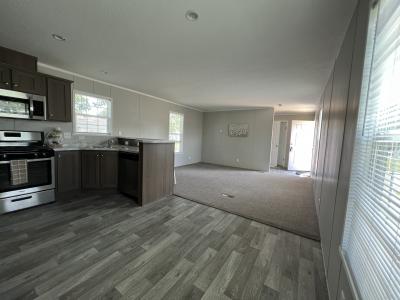 Photo 3 of 10 of home located at 5175 Rhine, #033 Flint Twp, MI 48507