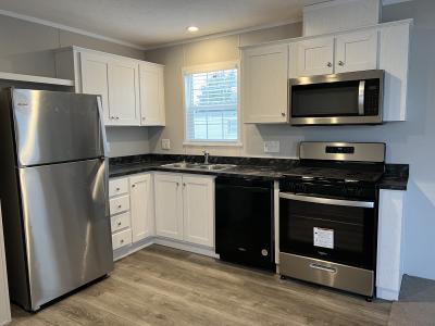 Photo 2 of 10 of home located at 50 Ash Highland, MI 48357