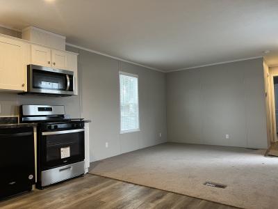 Photo 3 of 10 of home located at 50 Ash Highland, MI 48357