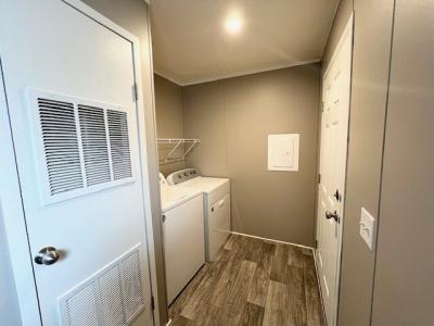 Photo 4 of 11 of home located at 46000 Geddes Road #530 Canton, MI 48188