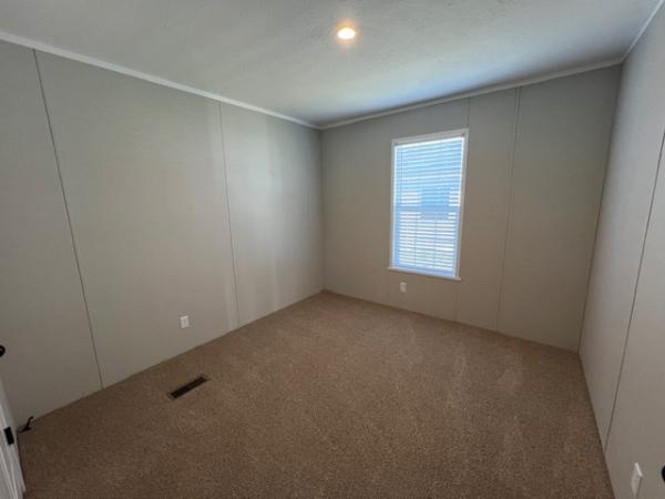 2023 Champion Redman Advantage II  Home