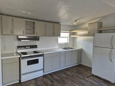 Photo 3 of 10 of home located at 507 1/2 Tidal St Burkburnett, TX 76354