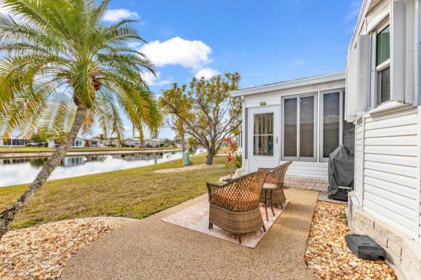 1997 SUN HS Manufactured Home