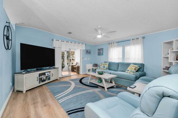 1997 SUN HS Manufactured Home