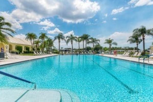 1990 Palm Harbor Manufactured Home