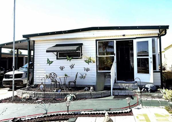 Age 40+ PARK Mobile Home For Sale