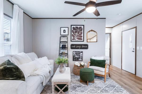 2026 Anniversary Spring Creek 56 Manufactured Home