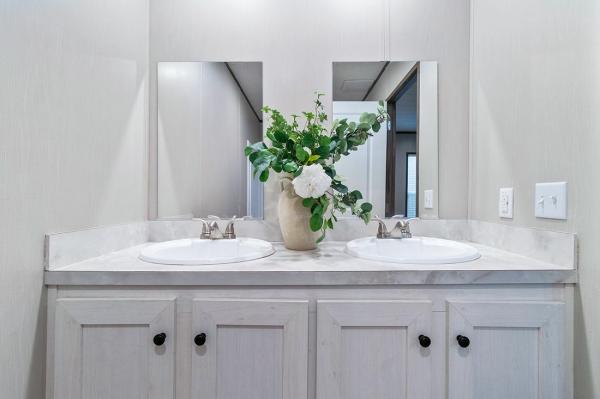 2026 Anniversary Spring Creek 56 Manufactured Home