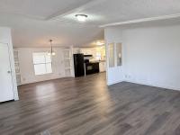 1990 REDMAN CRESTPOINT Manufactured Home