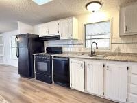 1990 REDMAN CRESTPOINT Manufactured Home