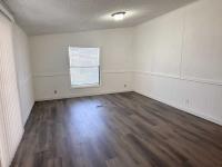 1990 REDMAN CRESTPOINT Manufactured Home