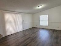 1990 REDMAN CRESTPOINT Manufactured Home