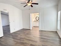 1990 REDMAN CRESTPOINT Manufactured Home