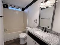 1990 REDMAN CRESTPOINT Manufactured Home