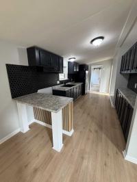 2000 Fleetwood  Mobile Home