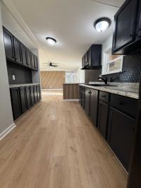 2000 Fleetwood  Mobile Home