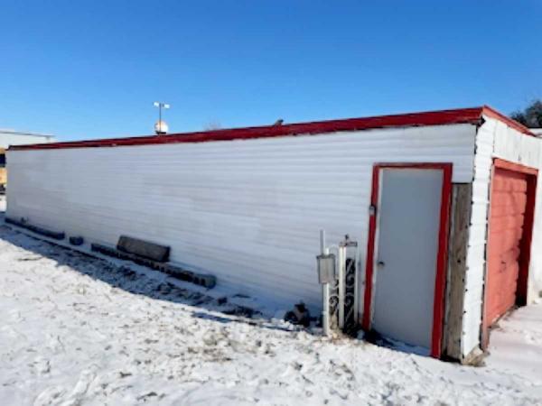 1980  Mobile Home For Sale