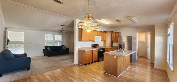 2003 Cavalier/Bellcrest Homes 5059 Manufactured Home