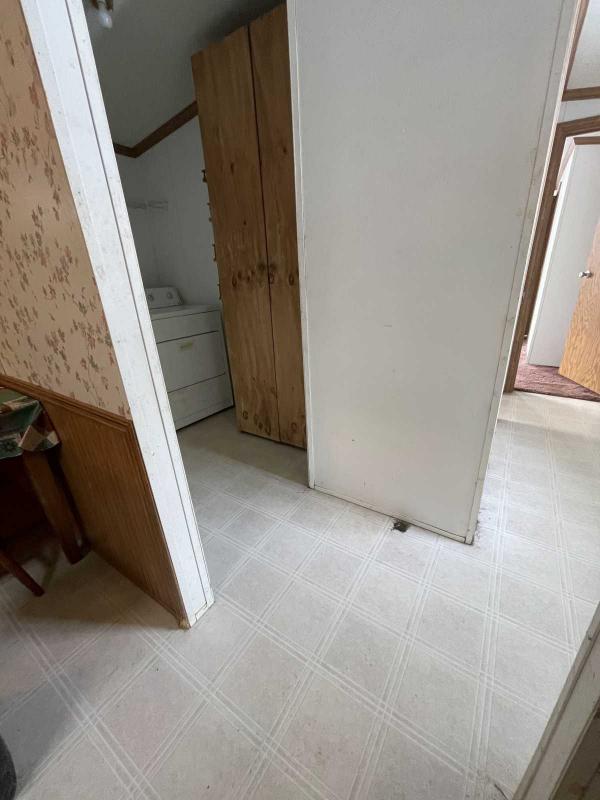 2001 Redman a631 Mobile Home