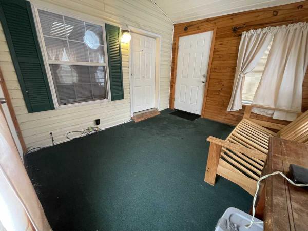 2001 Redman a631 Mobile Home