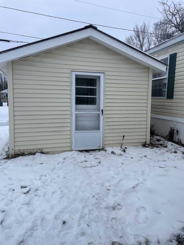 2001 Redman a631 Mobile Home