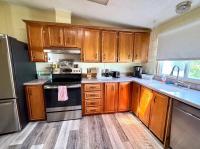 1988 FUGU Manufactured Home